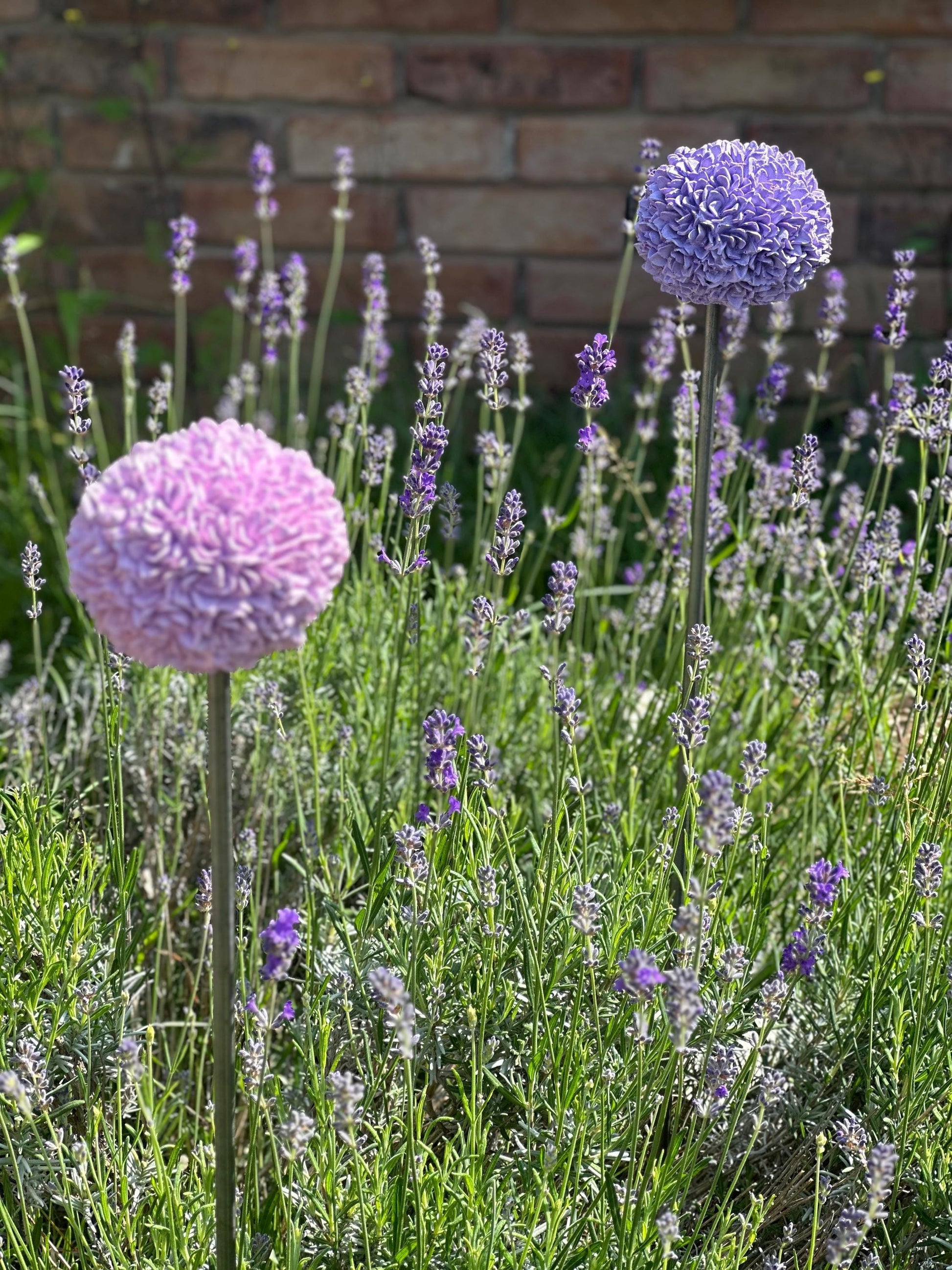 Allium Gartenstecker aus Beton